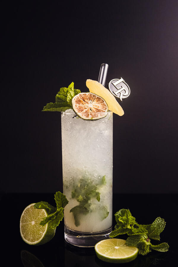 Pear &amp; Spice Winter Mojito